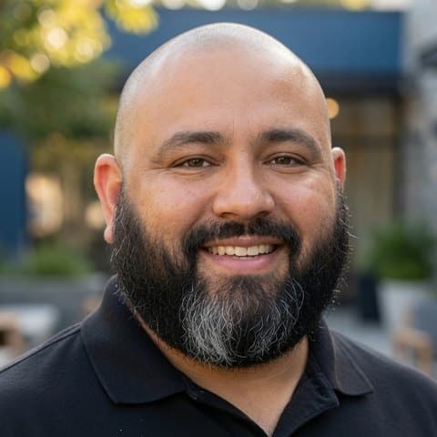 Jason Rabago, VP of Sales at Payment Savvy